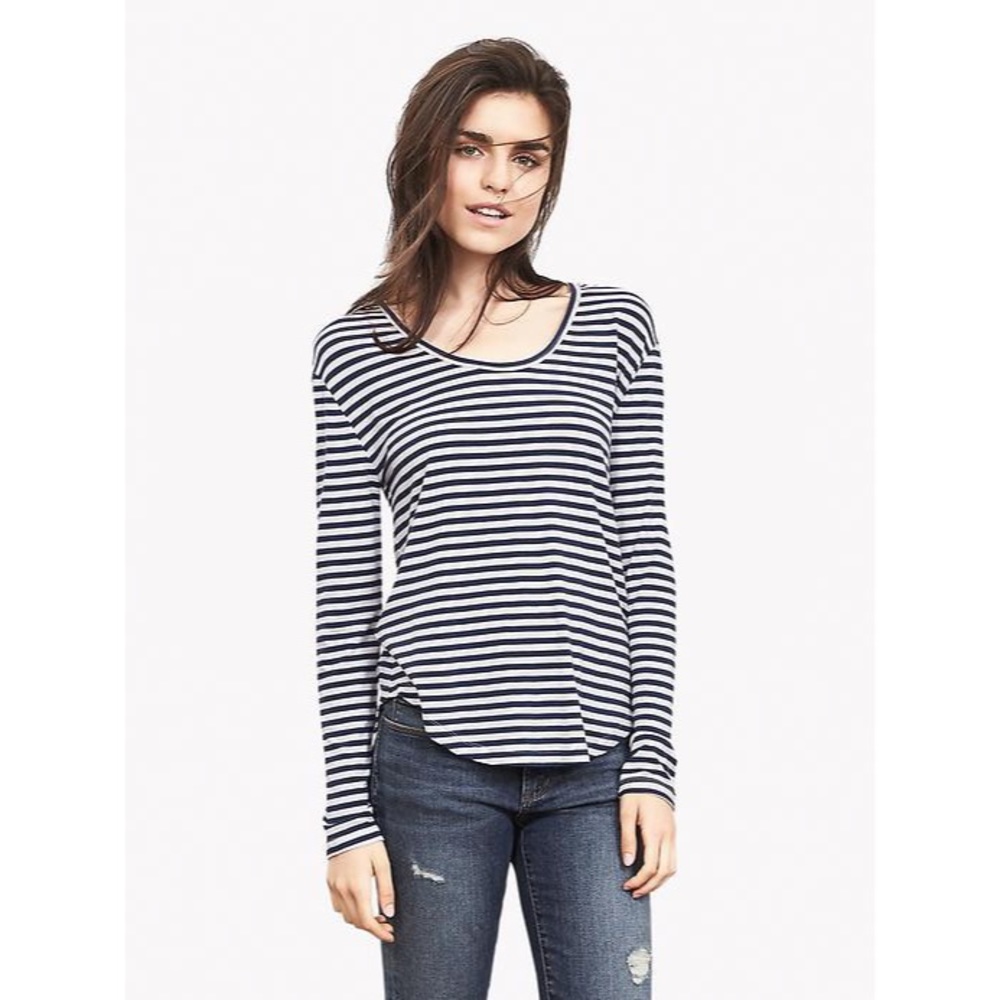 Banana Republic Striped knit top long sleeve